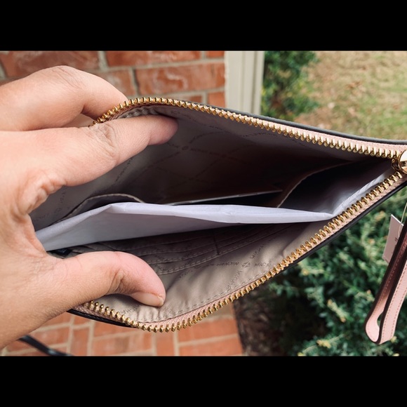 Michael kors  center stripe XL zip clutch leather - Picture 5 of 7